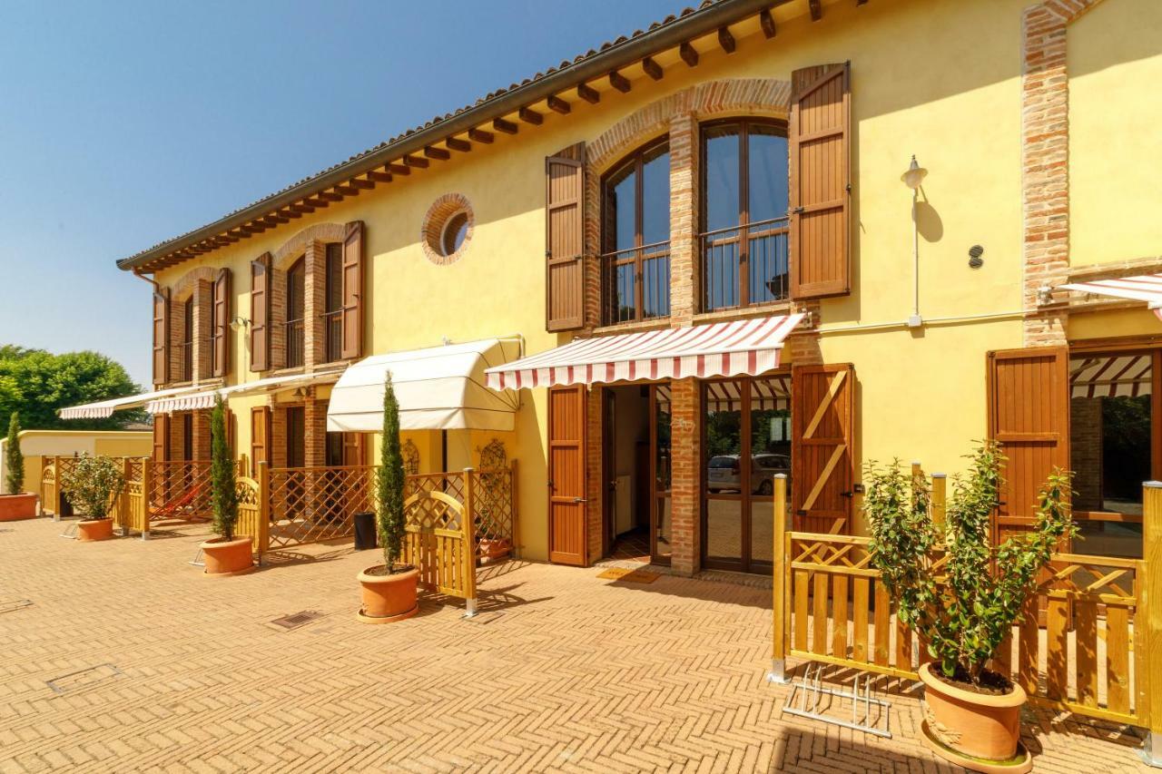 La Corte Del Mulino Fontanellato Buitenkant foto